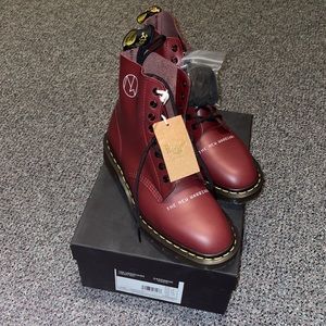 Dr. Martens